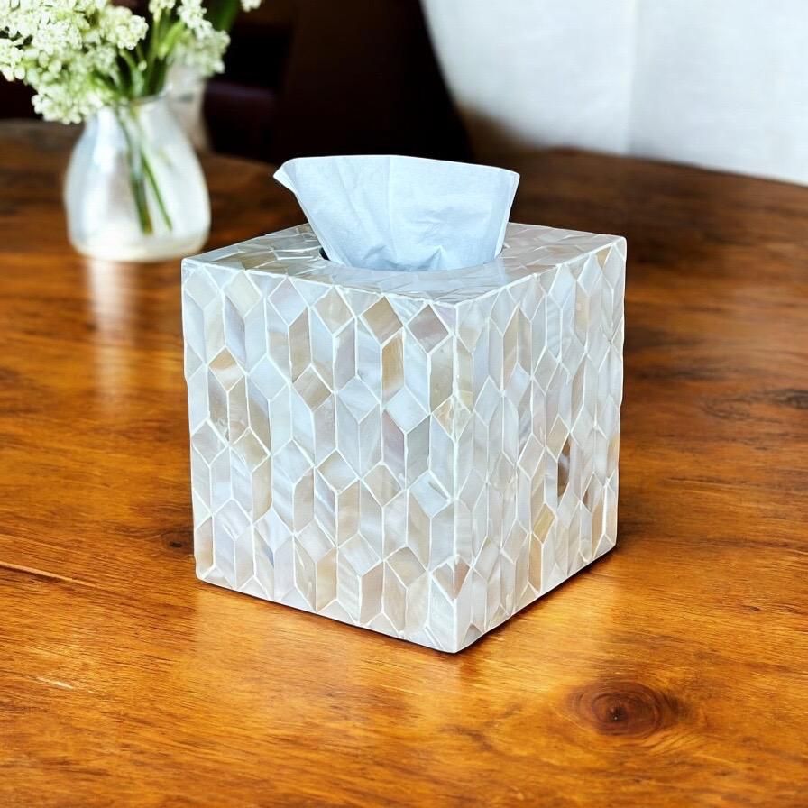 Jodha White Harmony Tissue Holder In Mother Of Pearl